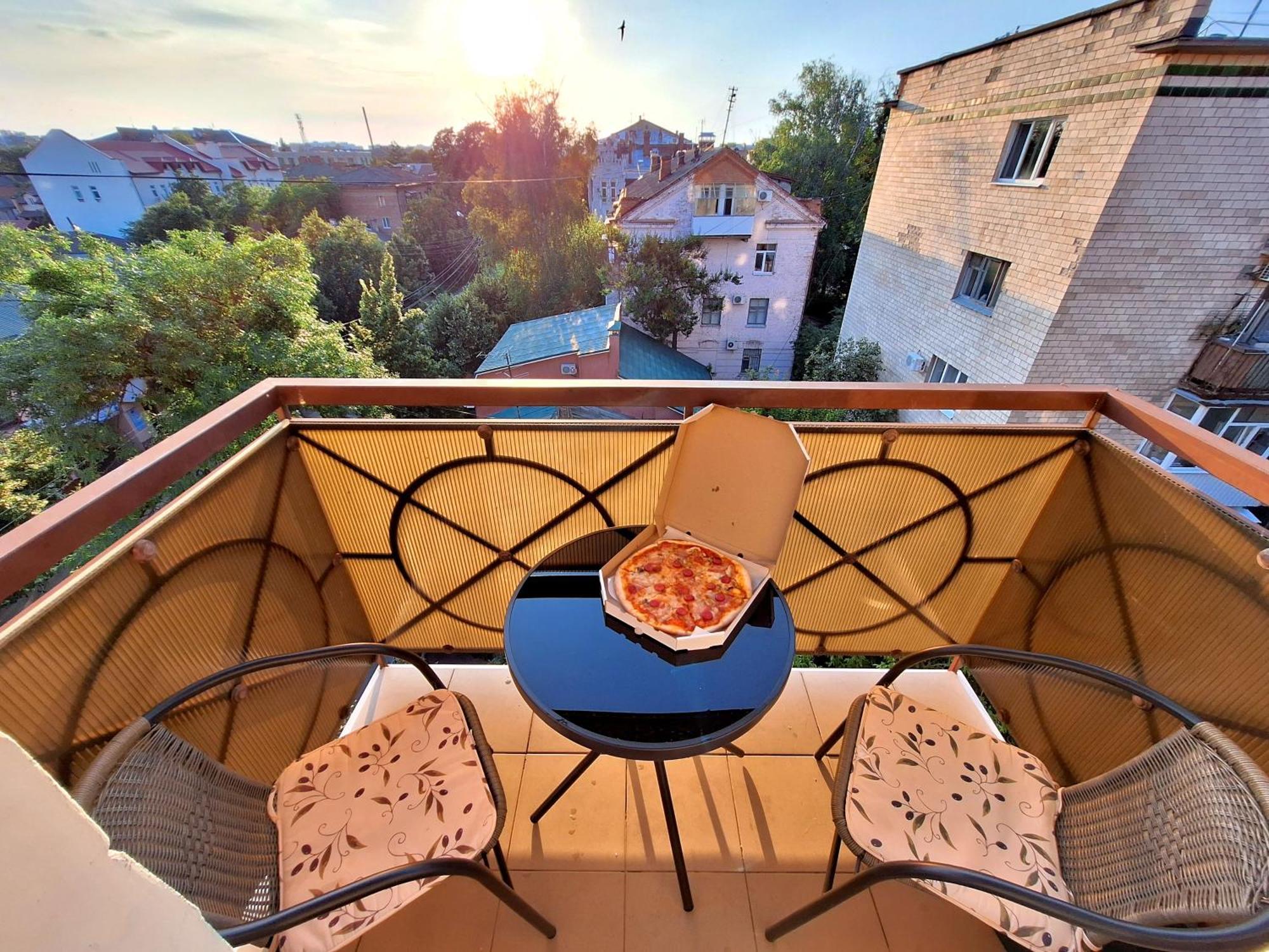 Найбільше Ліжко У Полтаві Мережа Alex Apartments Цілодобово Безконтактне Заселення Poltawa Exterior foto